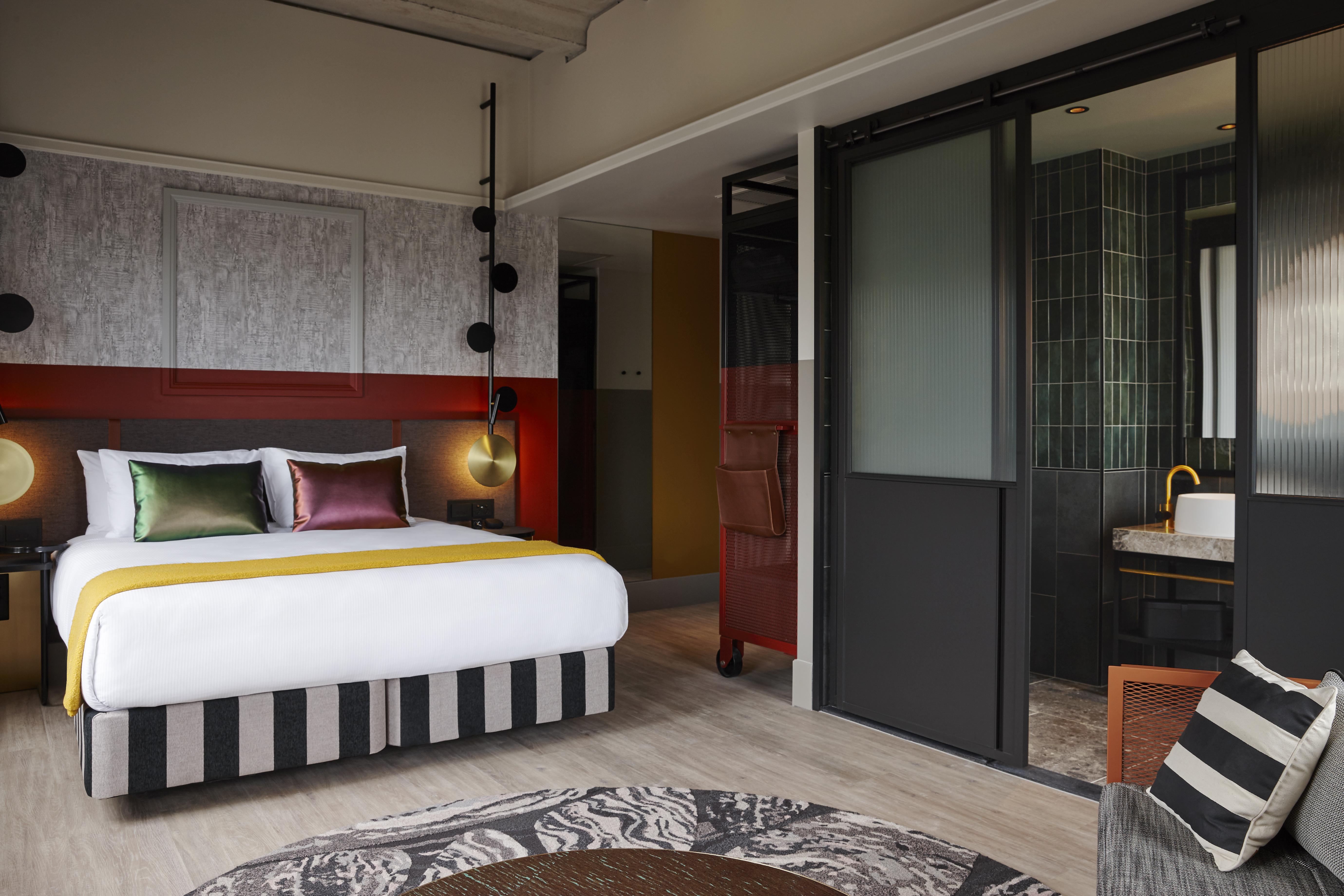 Hotel Qt Auckland Exteriér fotografie A room at the hotel