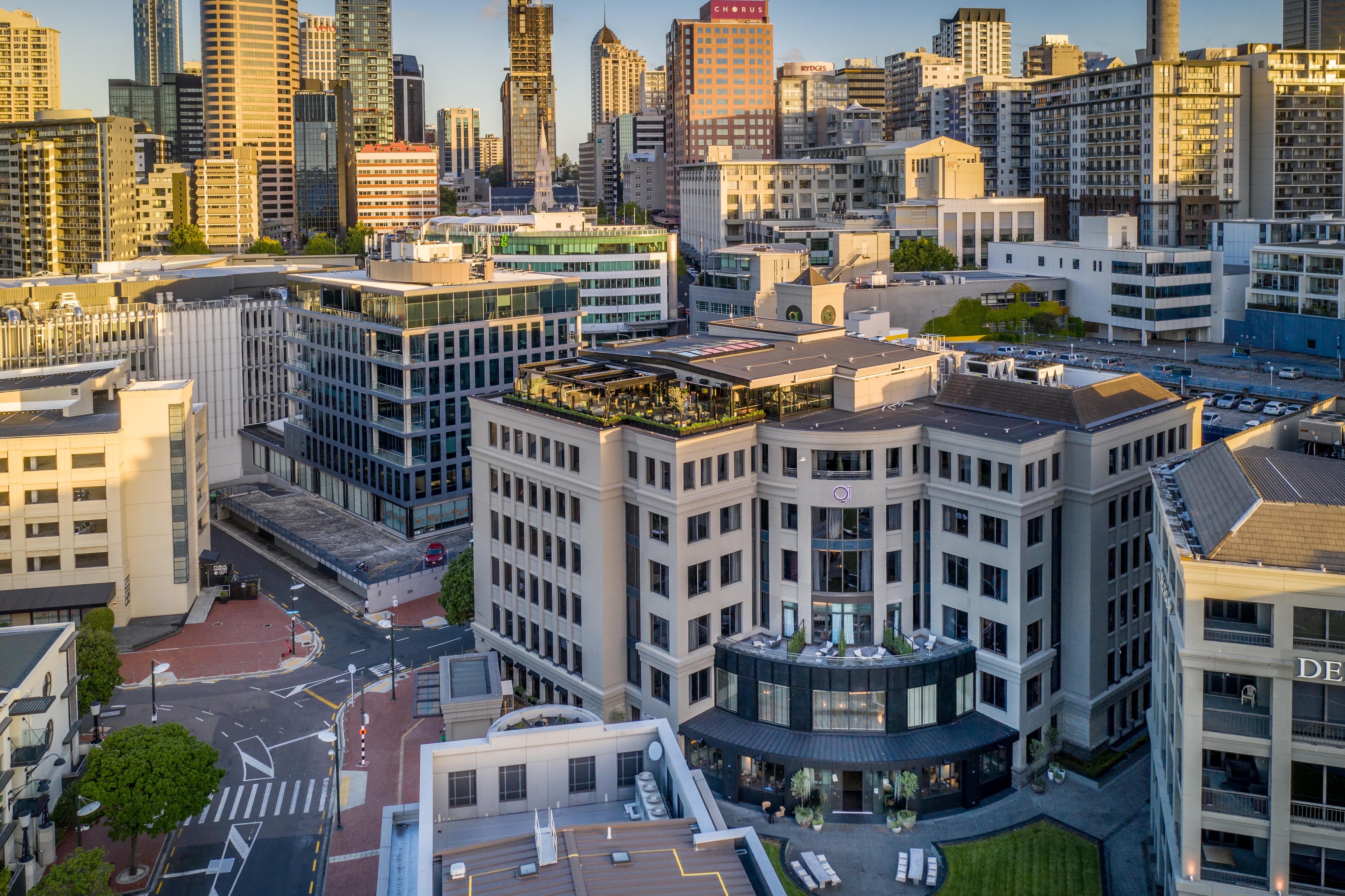 Hotel Qt Auckland Exteriér fotografie Aerial view of the San Diego Convention Center